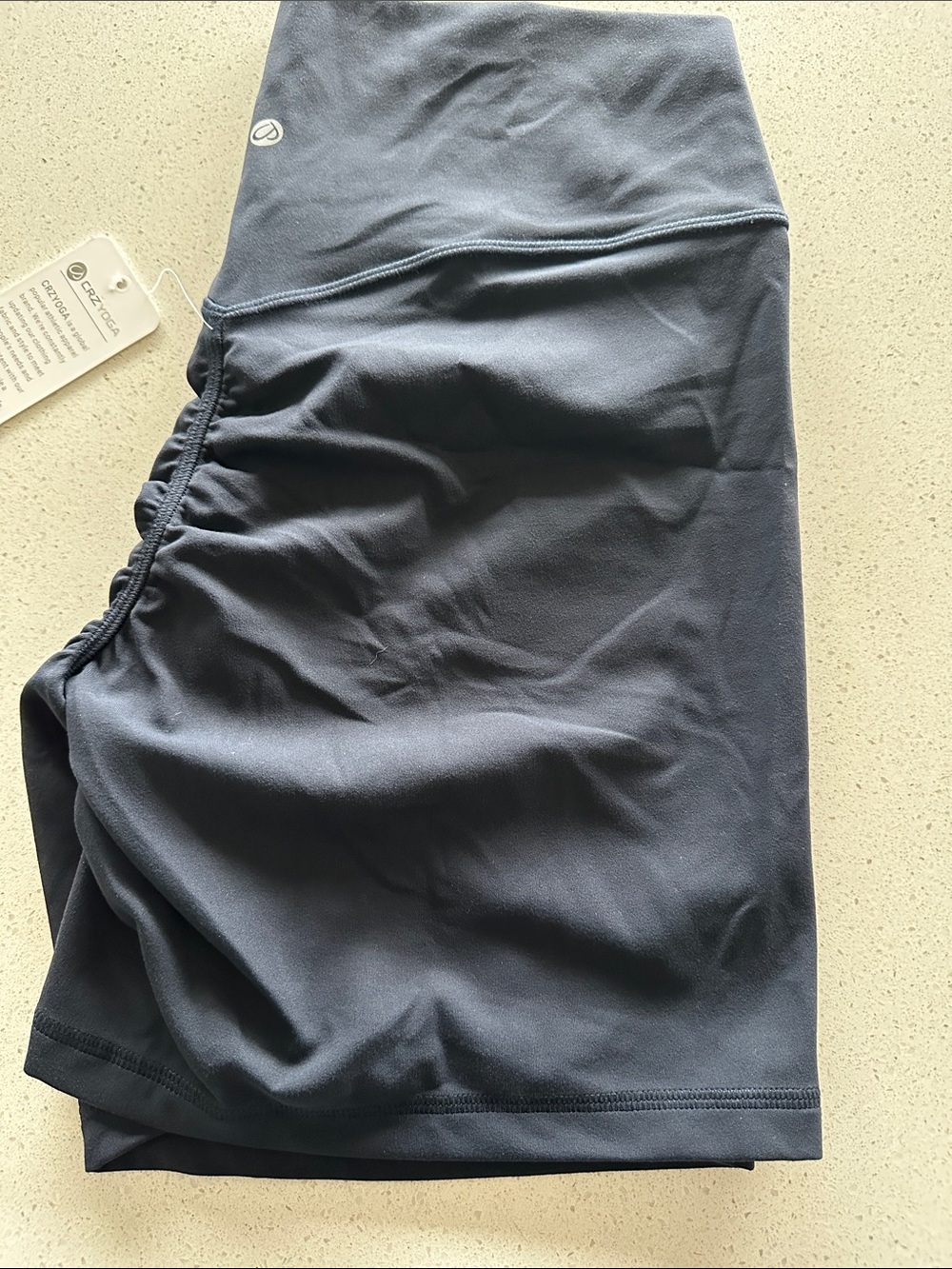 Secretsculpt™ No Front Seam Shorts 6'' - Picture 6 of 6